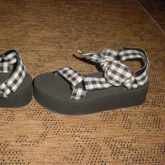 CATO nwt COMFORT VELCRO STRAP BOW GINGHAM Shoes SIZE 9 - Picture 2 of 4